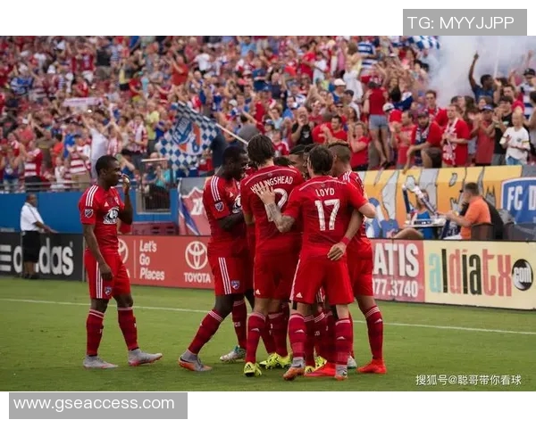 达拉斯亚与特联激战正酣比分揭晓精彩瞬间回顾