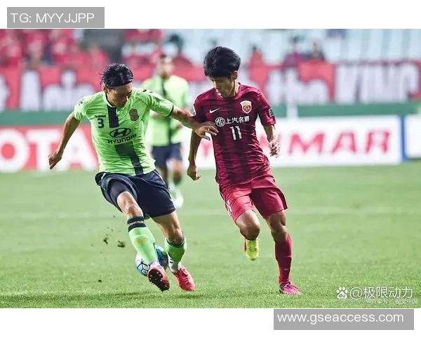 墨尔本胜利与首尔FC激战正酣比分悬念引发球迷热议 墨尔本胜利与首尔FC激战正酣比分悬念引发球迷热议